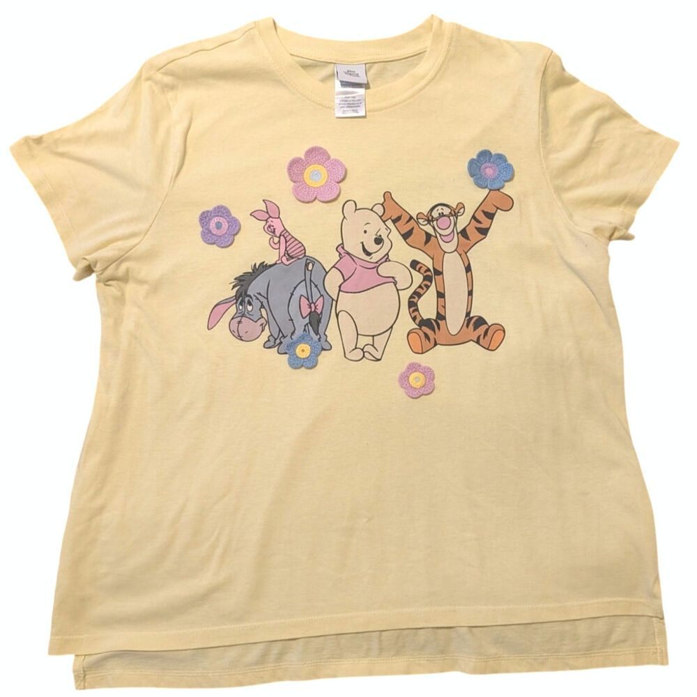 Disney Winnie the Pooh Eeyore Piglet Tigger Floral Graphic Tee XL Yellow